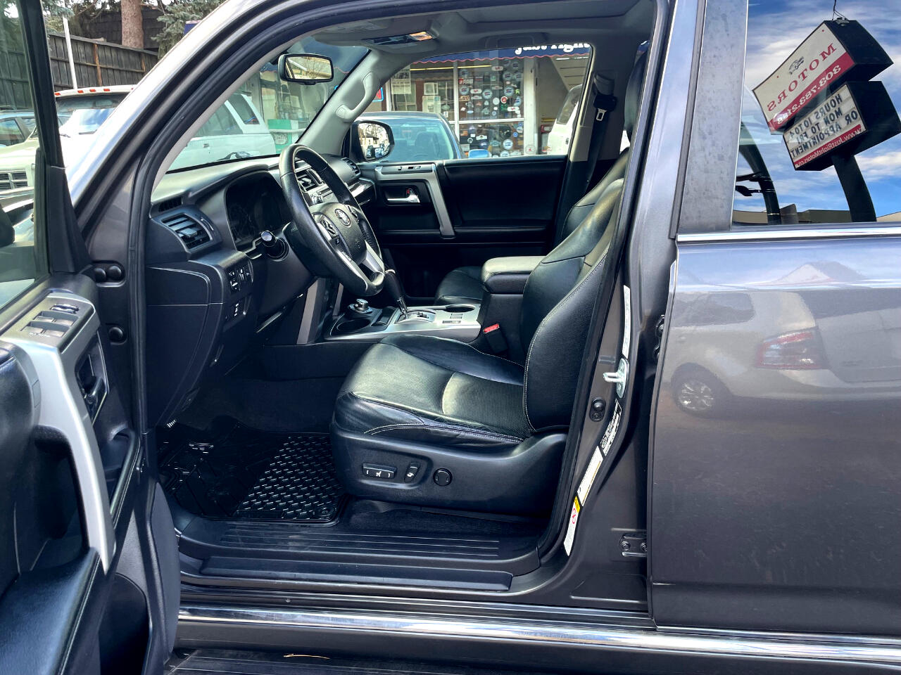 Toyota 4runner 4WD  2014