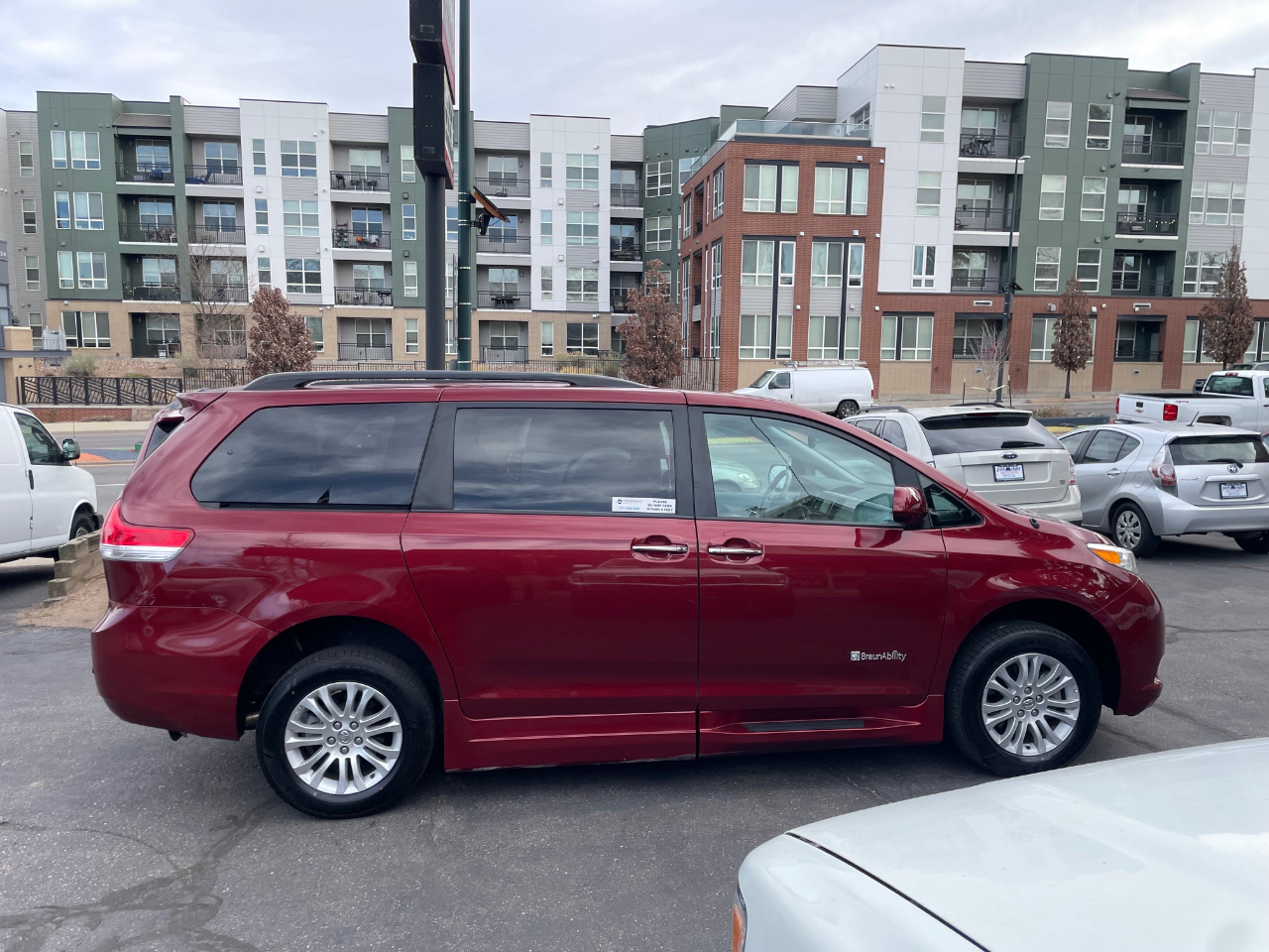 Toyota Sienna  2014