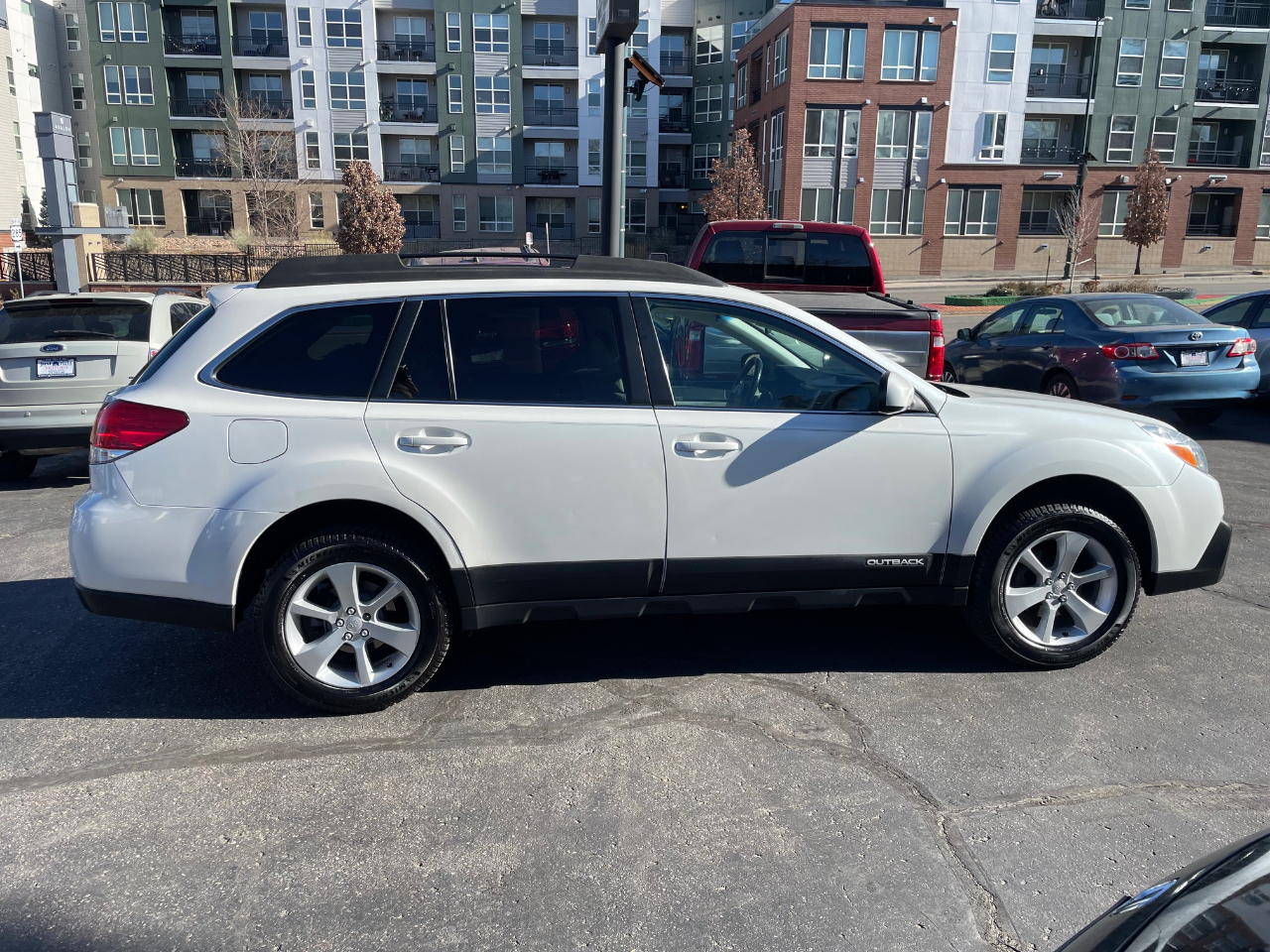 Subaru Outback  2013