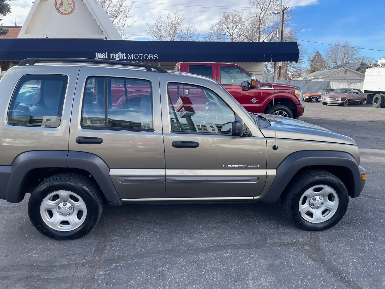 Jeep Liberty 4dr Sport 4WD 2003