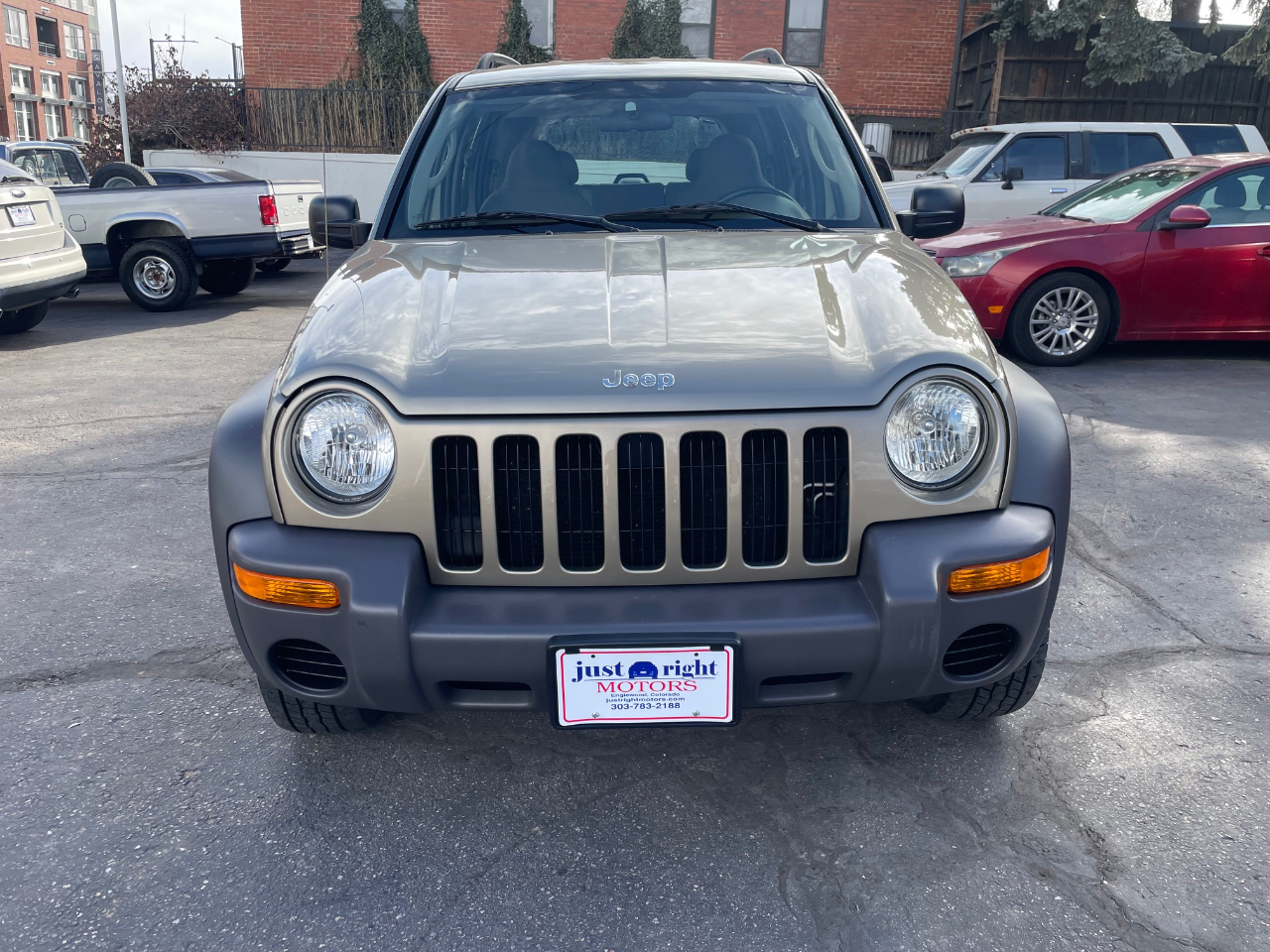 Jeep Liberty 4dr Sport 4WD 2003