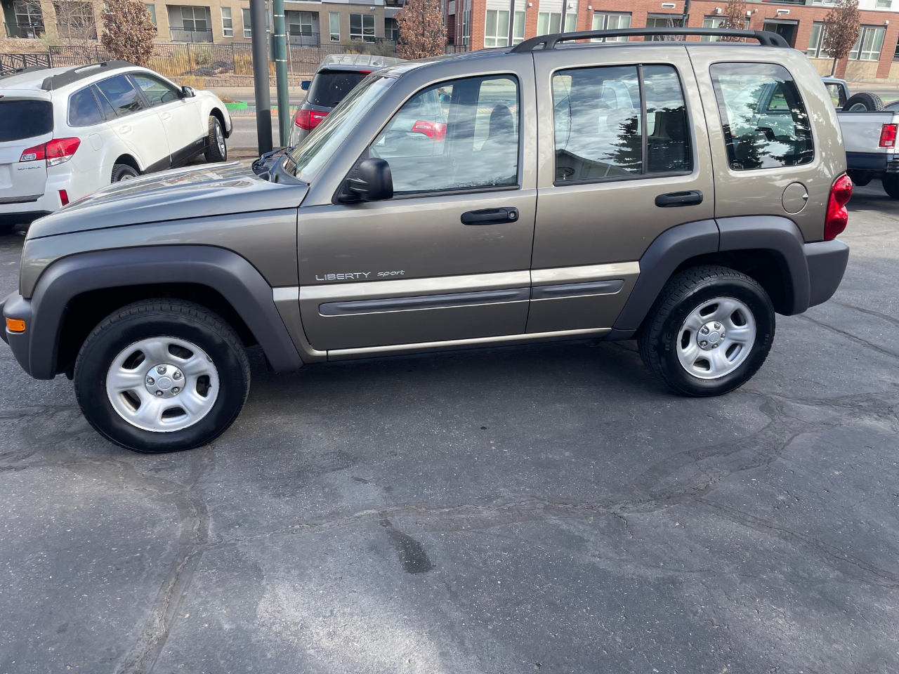Jeep Liberty 4dr Sport 4WD 2003