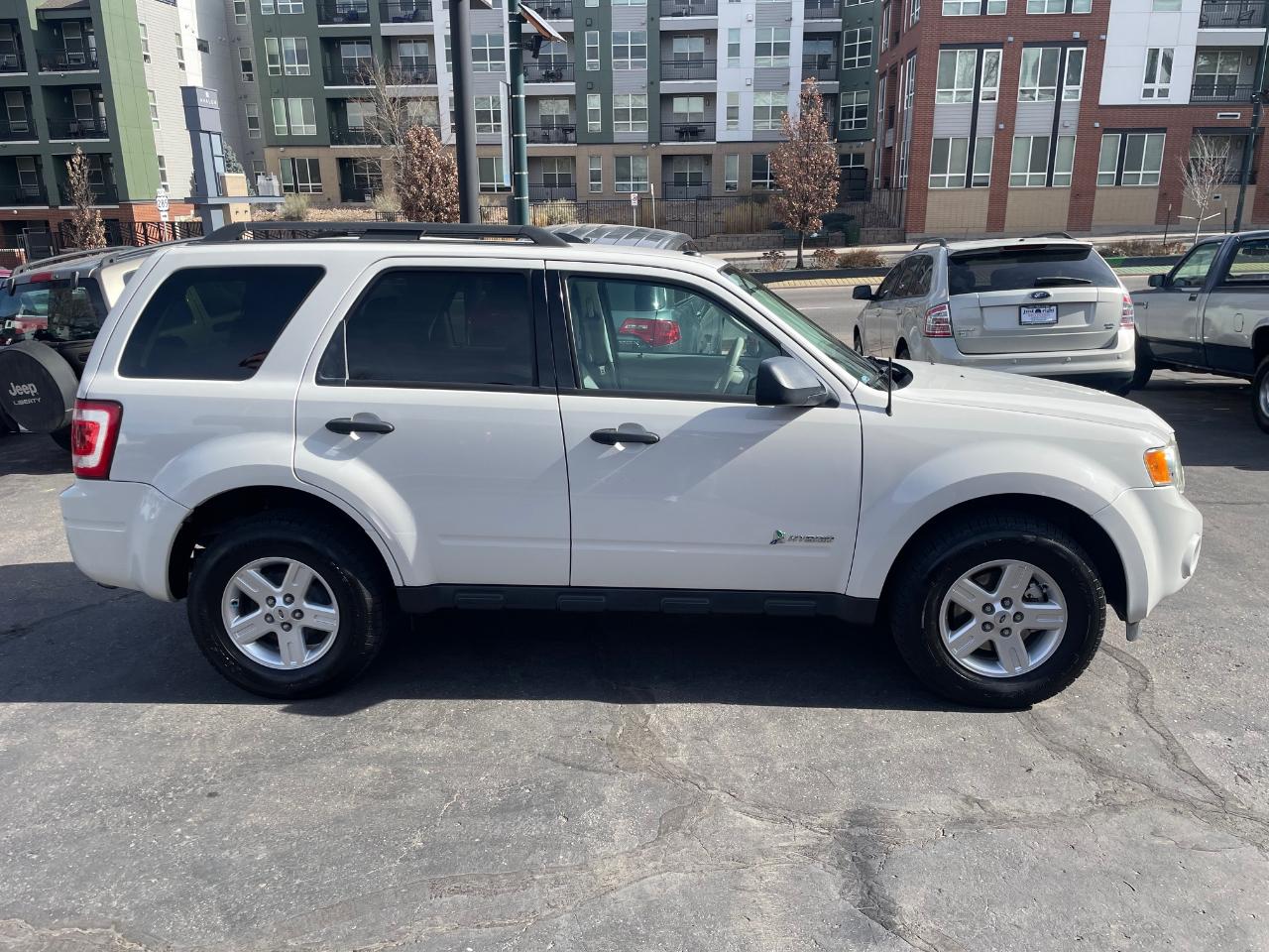 Ford Escape Hybrid  2011