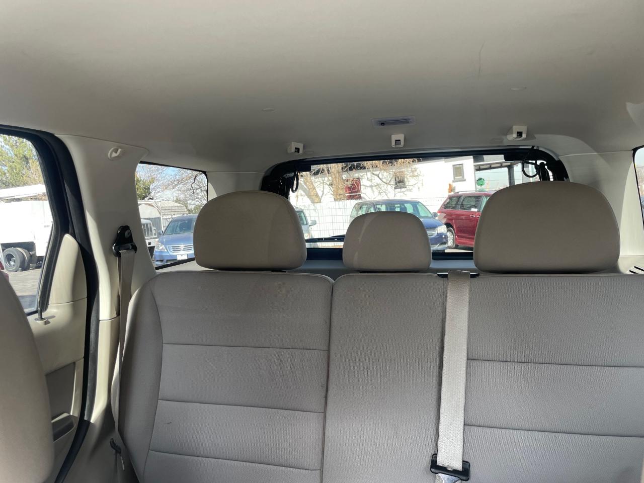 Ford Escape Hybrid  2011