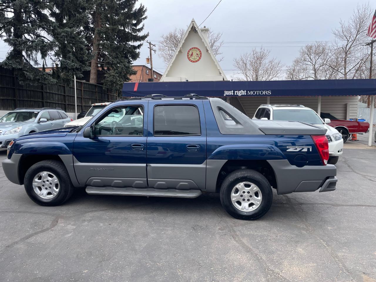 Chevrolet Avalanche 1500 4WD 2002