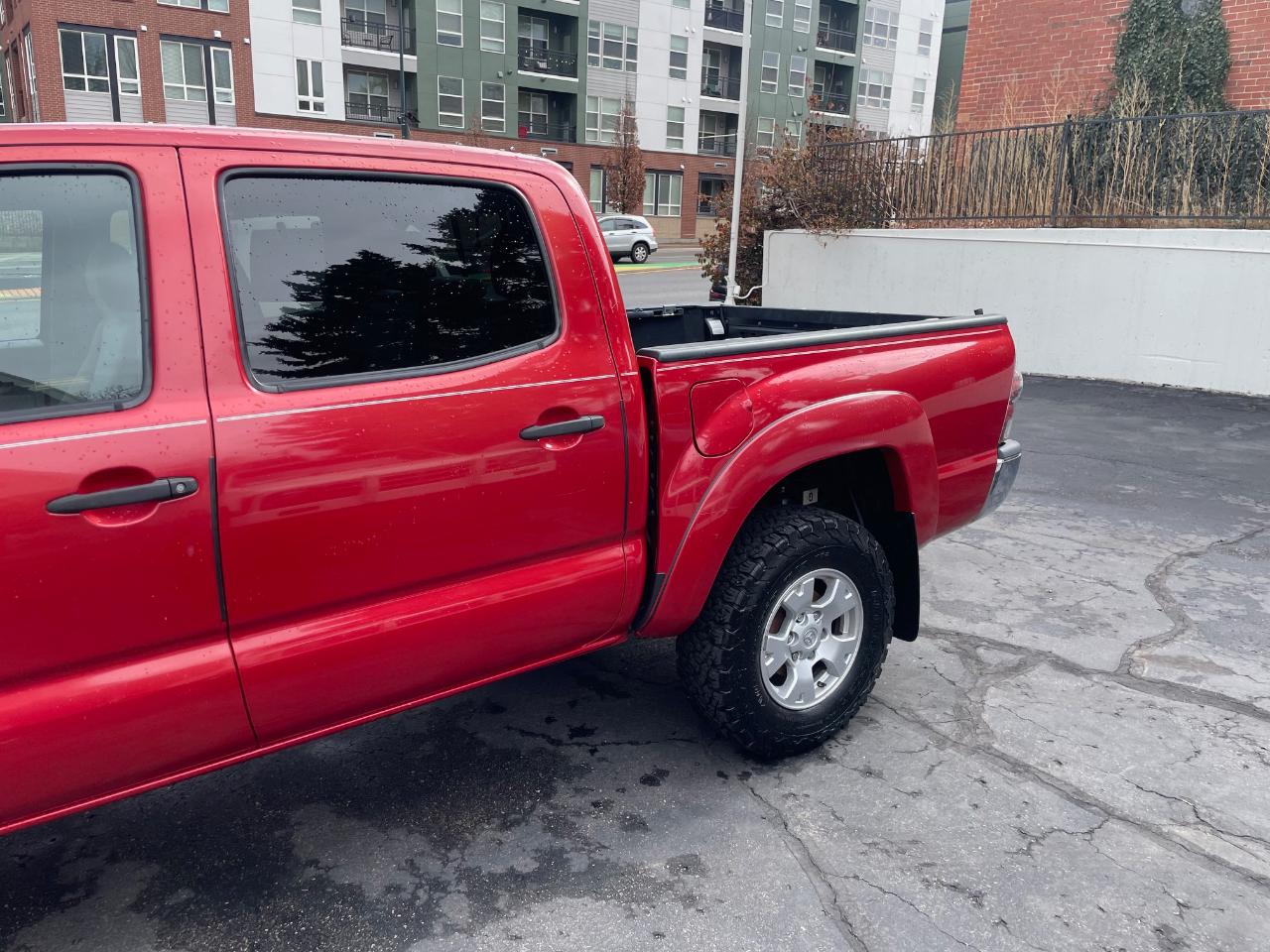 Toyota Tacoma 4WD  2013
