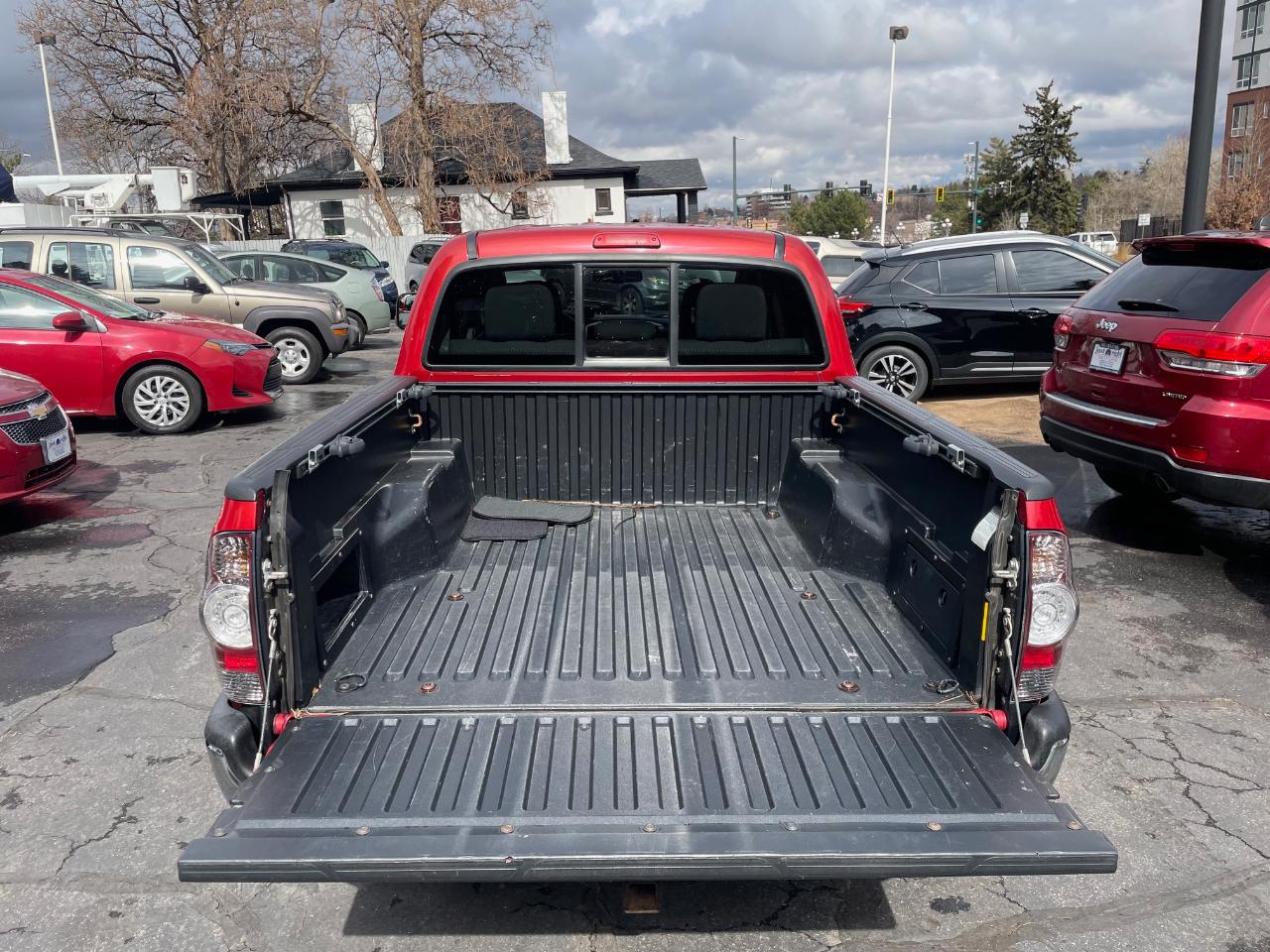 Toyota Tacoma 4WD  2013