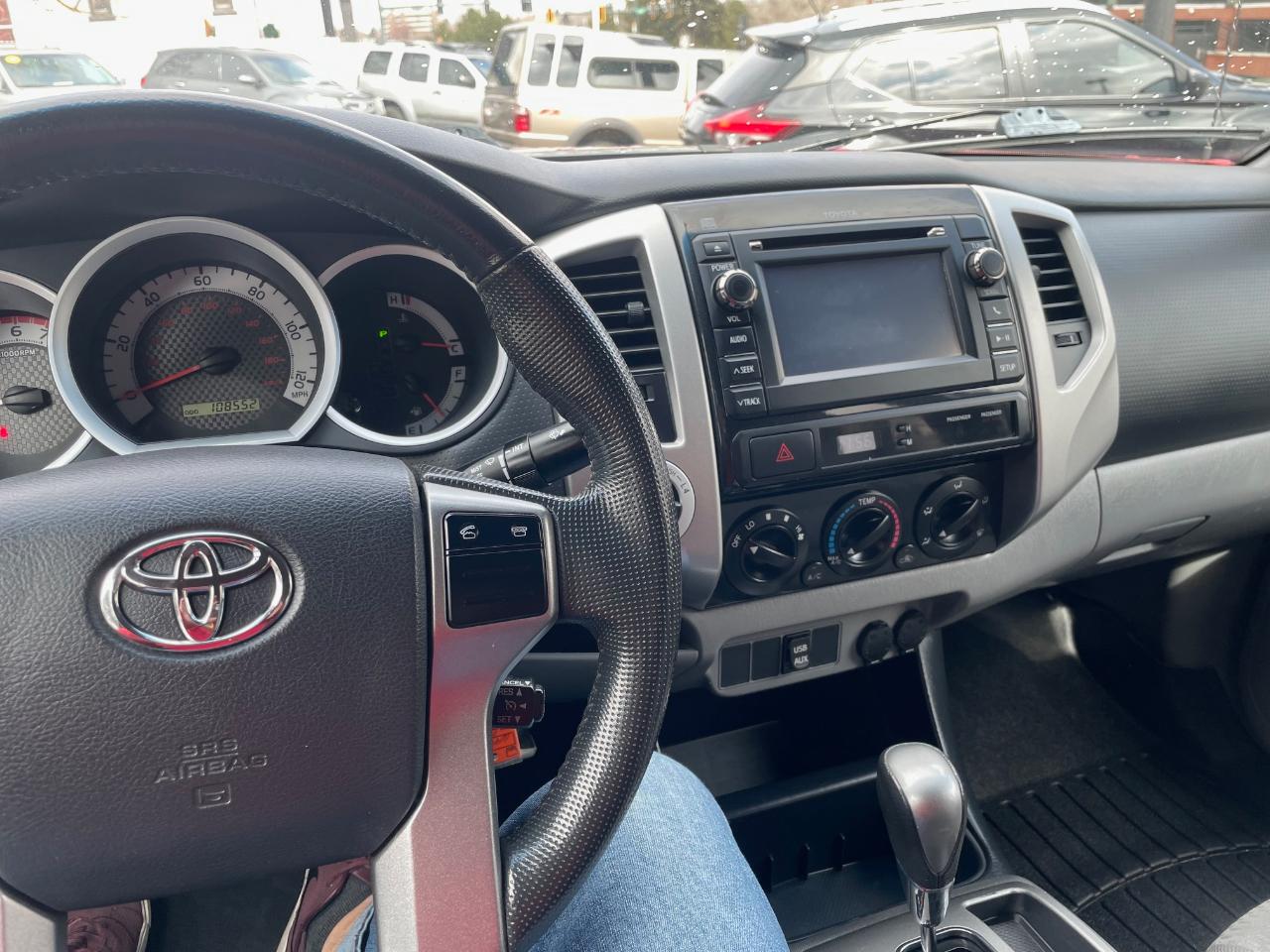 Toyota Tacoma 4WD  2013