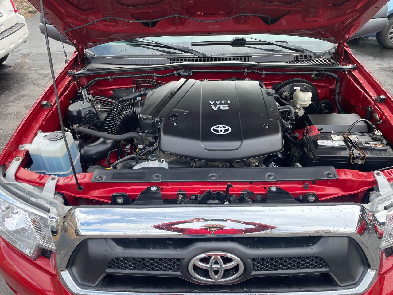 Toyota Tacoma 4WD  2013