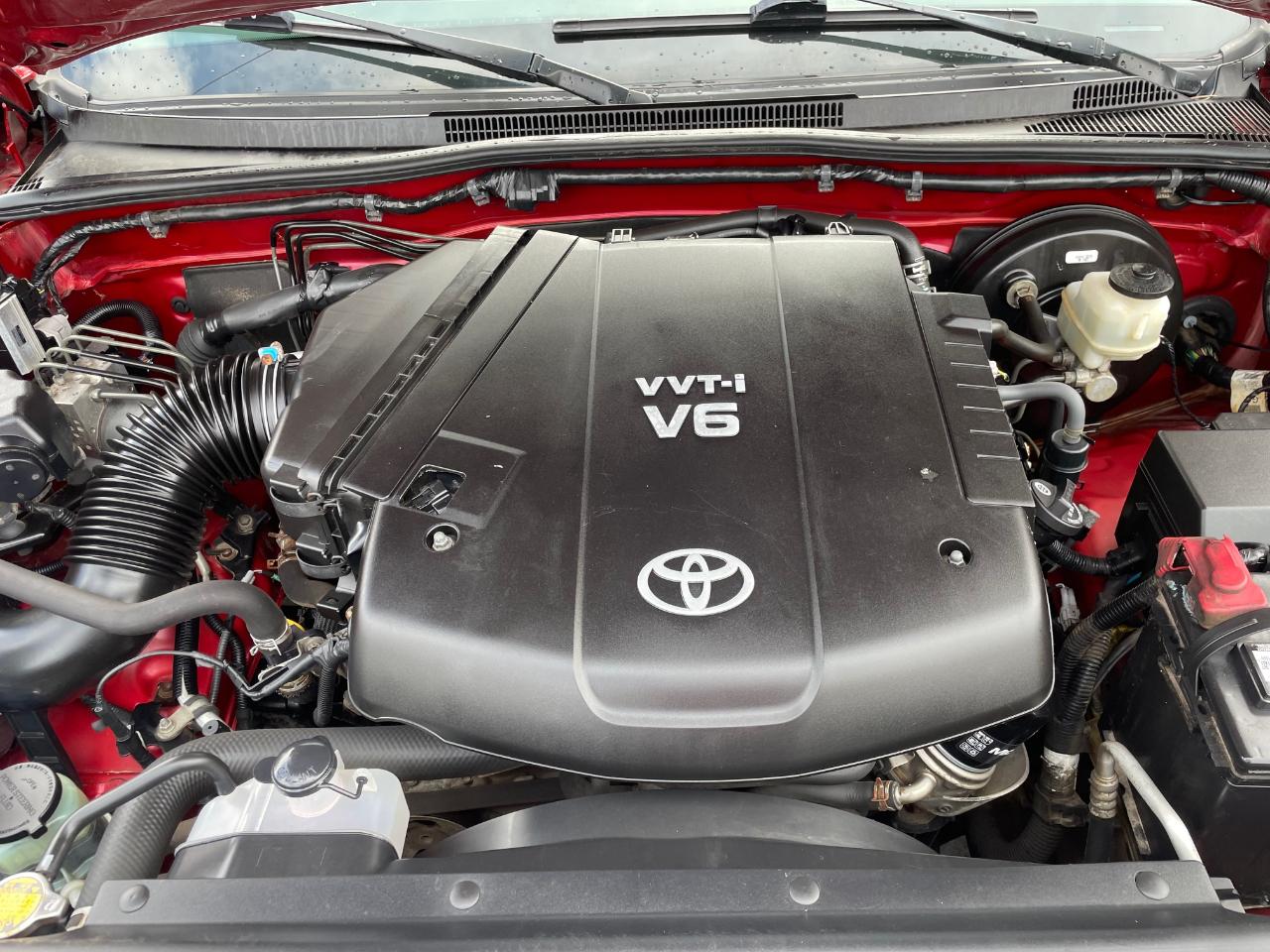 Toyota Tacoma 4WD  2013