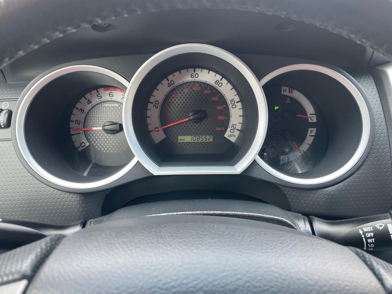 Toyota Tacoma 4WD  2013