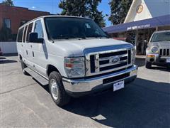 2010 Ford E-350 Super Duty 