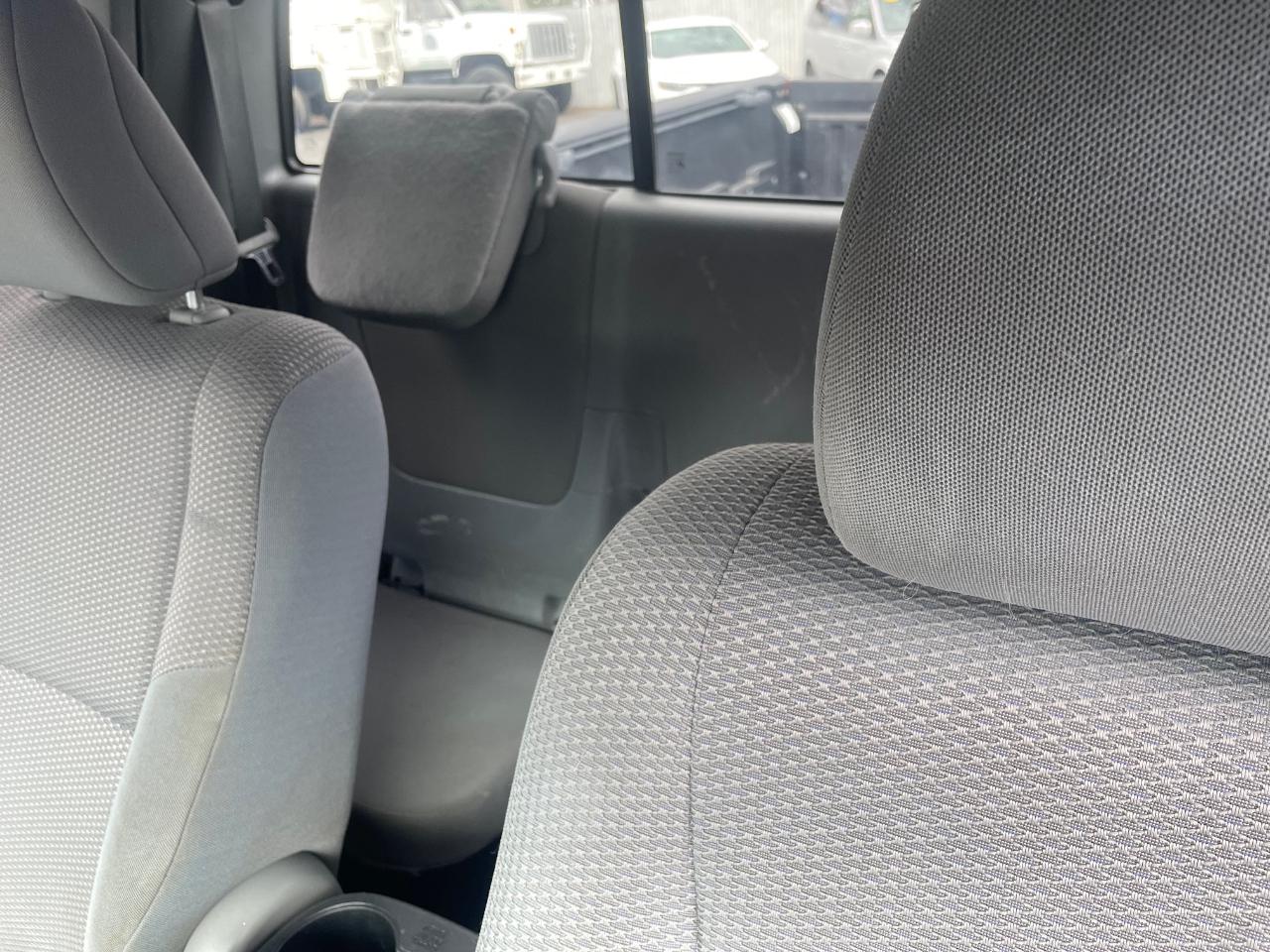 Toyota Tacoma 4WD  2013