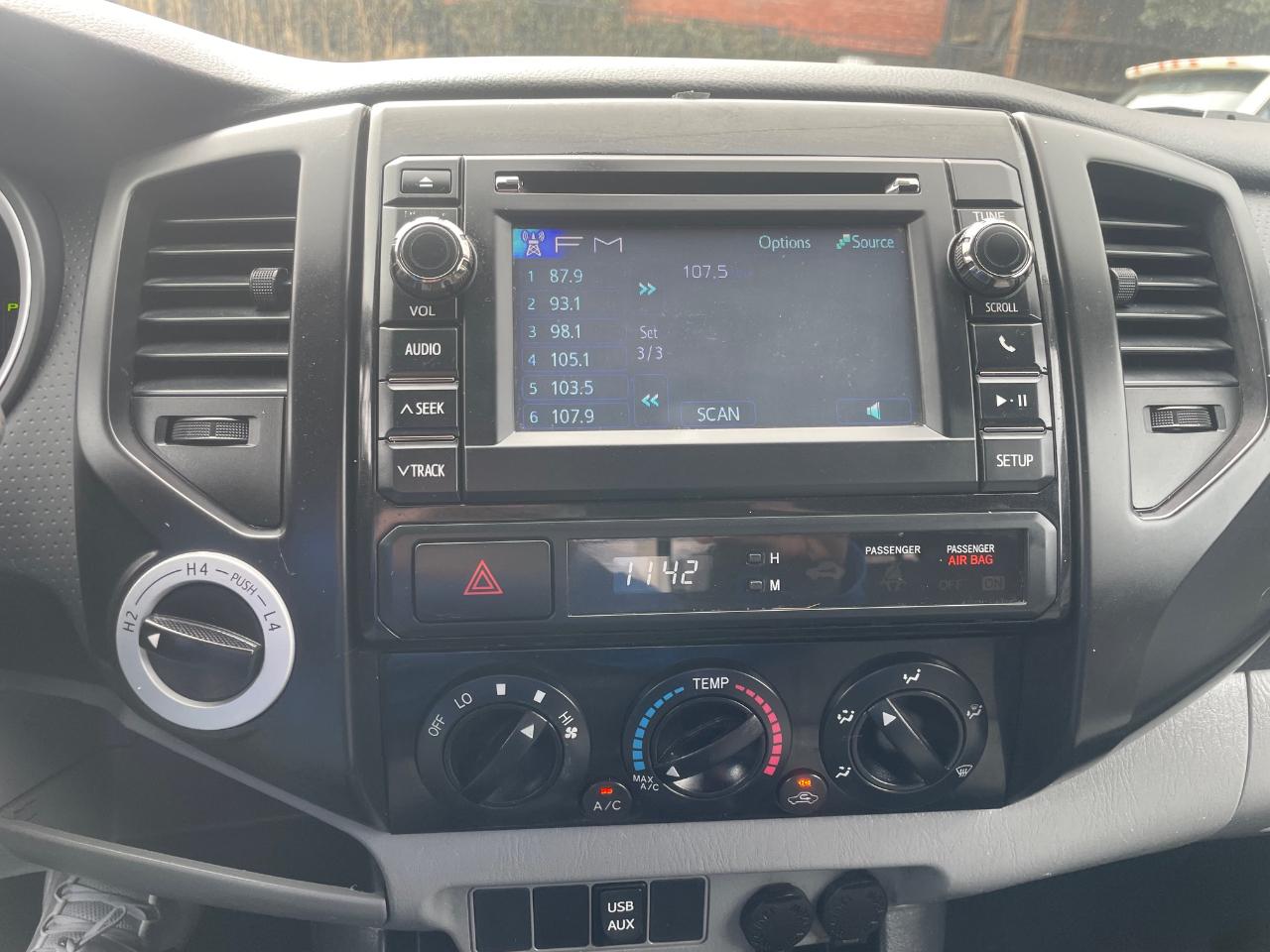 Toyota Tacoma 4WD  2013