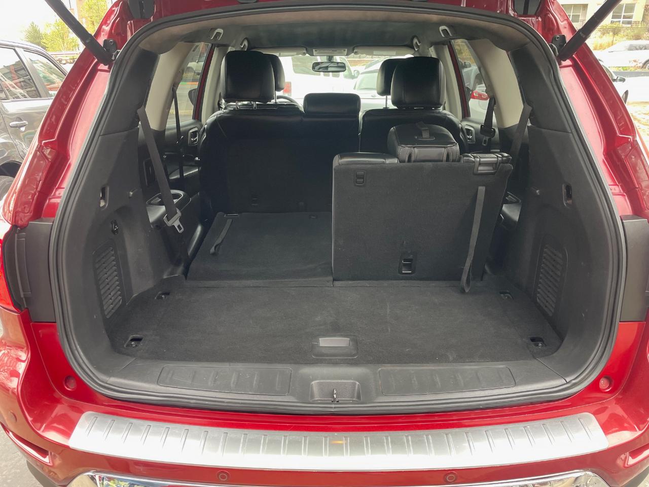 Nissan Pathfinder SL 2017