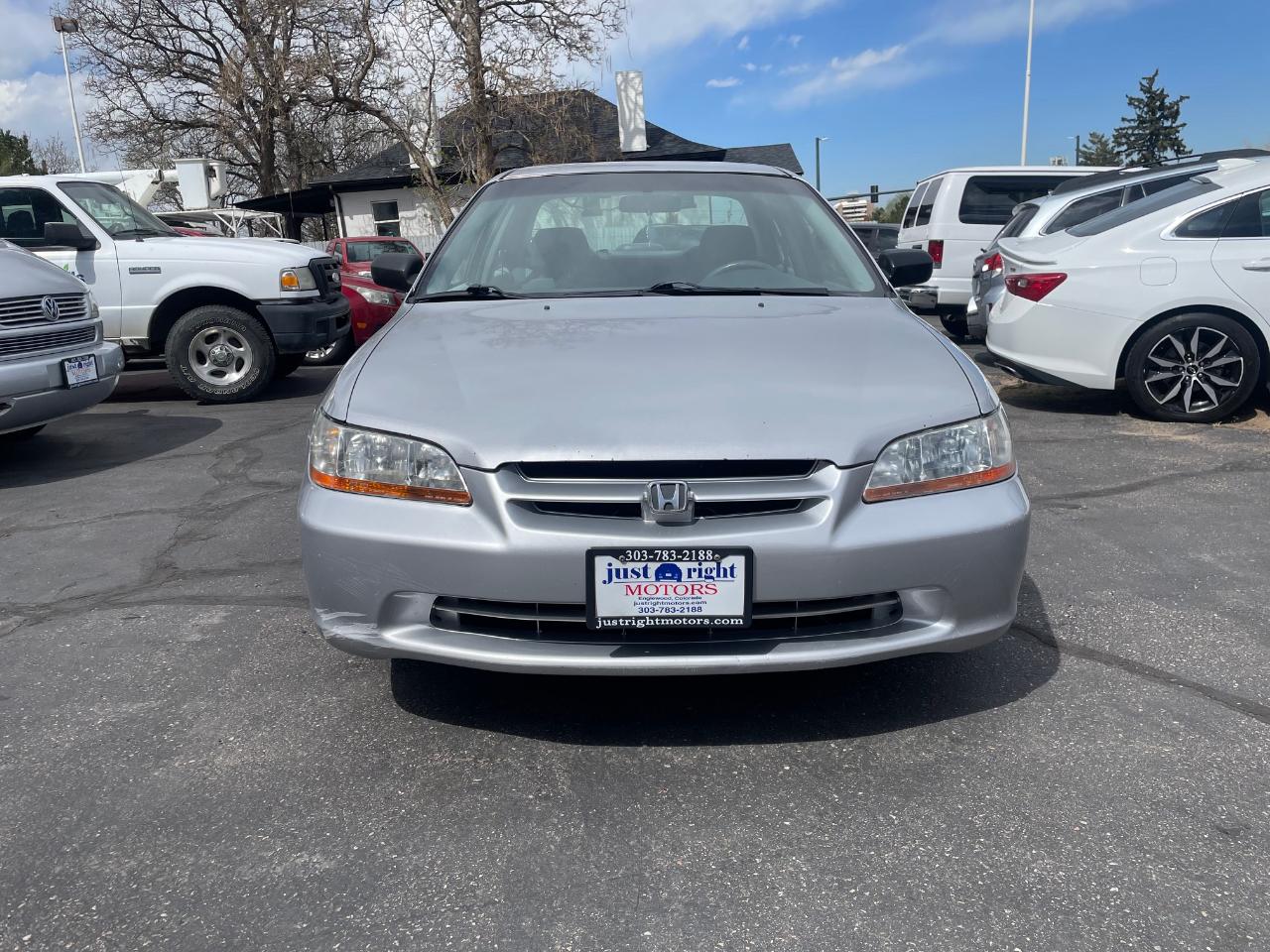 Honda Accord DX 1999