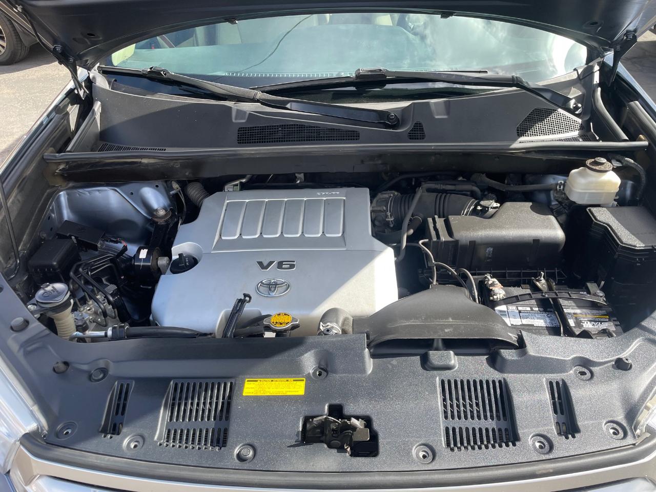 Toyota Highlander Limited 2012