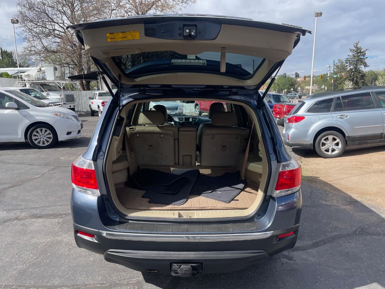 Toyota Highlander Limited 2012