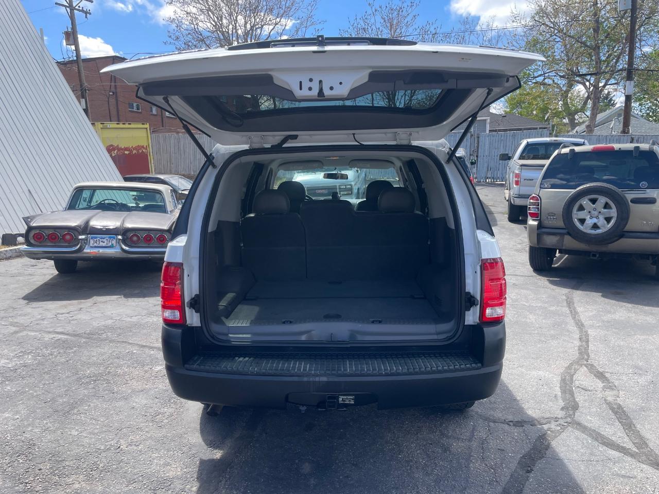 Ford Explorer XLS 2005