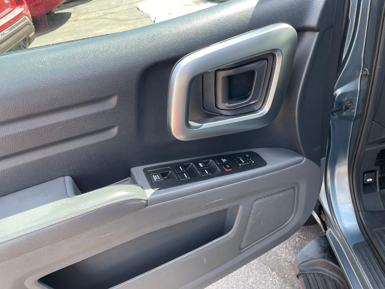 Honda Ridgeline 4WD Crew Cab RTL w/Leather 2006