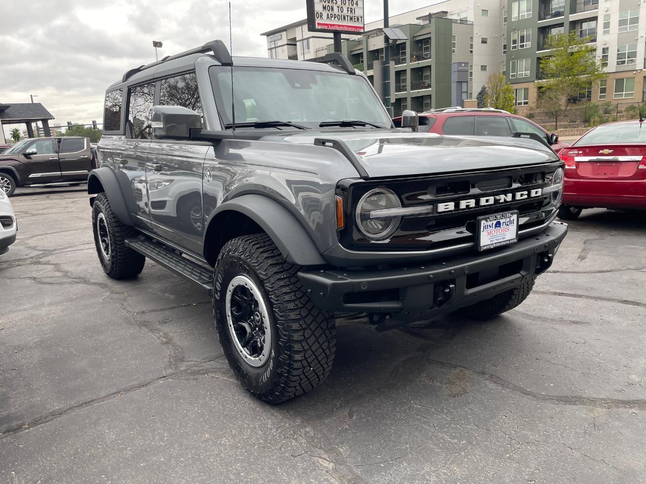 Ford Bronco Outer Banks 4 Door Advanced 4x4 2023