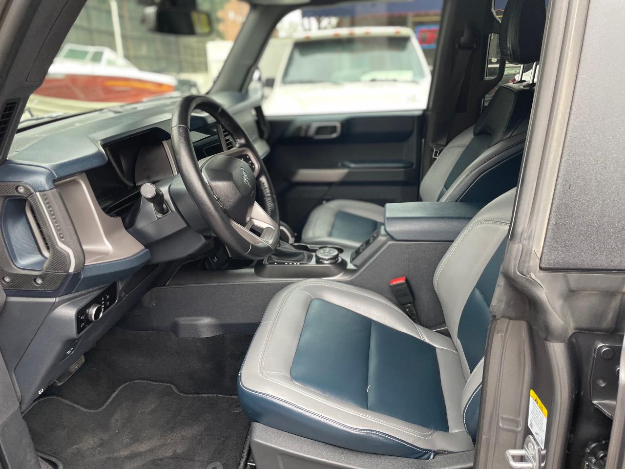 Ford Bronco Outer Banks 4 Door Advanced 4x4 2023