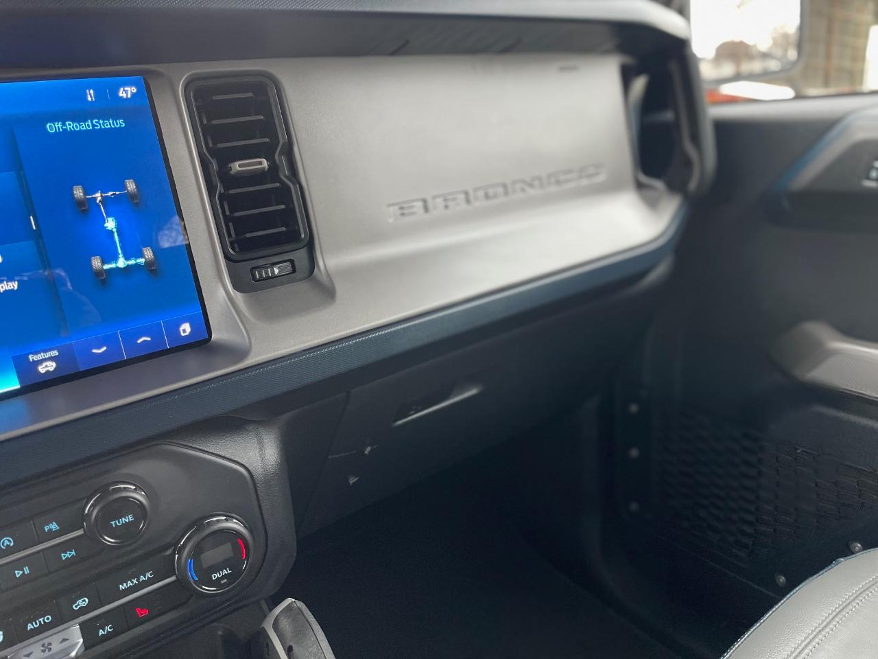 Ford Bronco Outer Banks 4 Door Advanced 4x4 2023