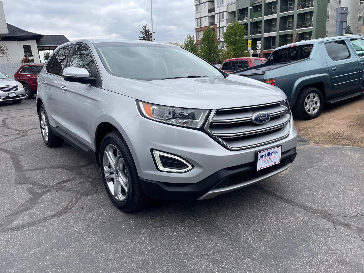 Ford Edge 4dr Titanium AWD 2017