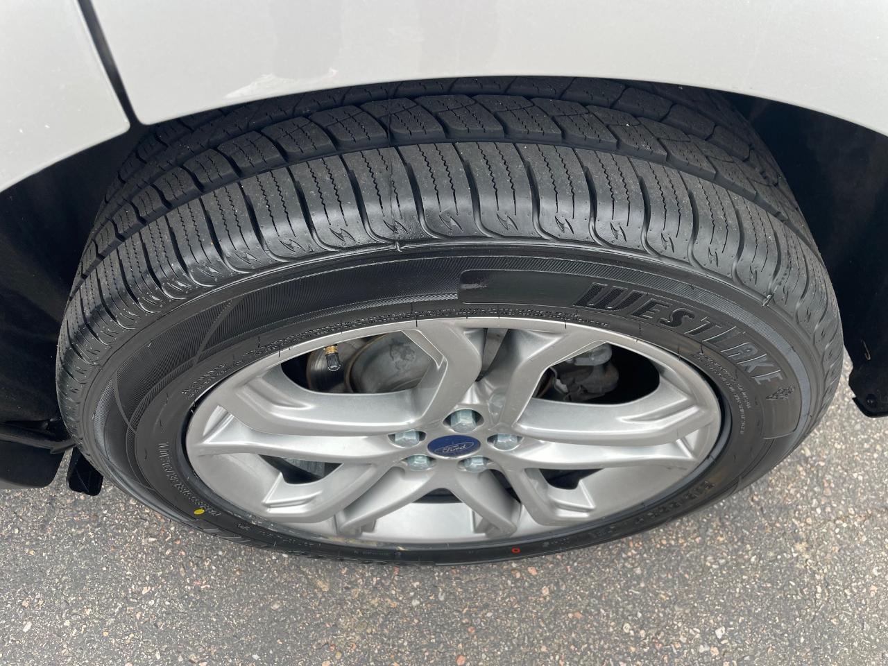 Ford Edge 4dr Titanium AWD 2017