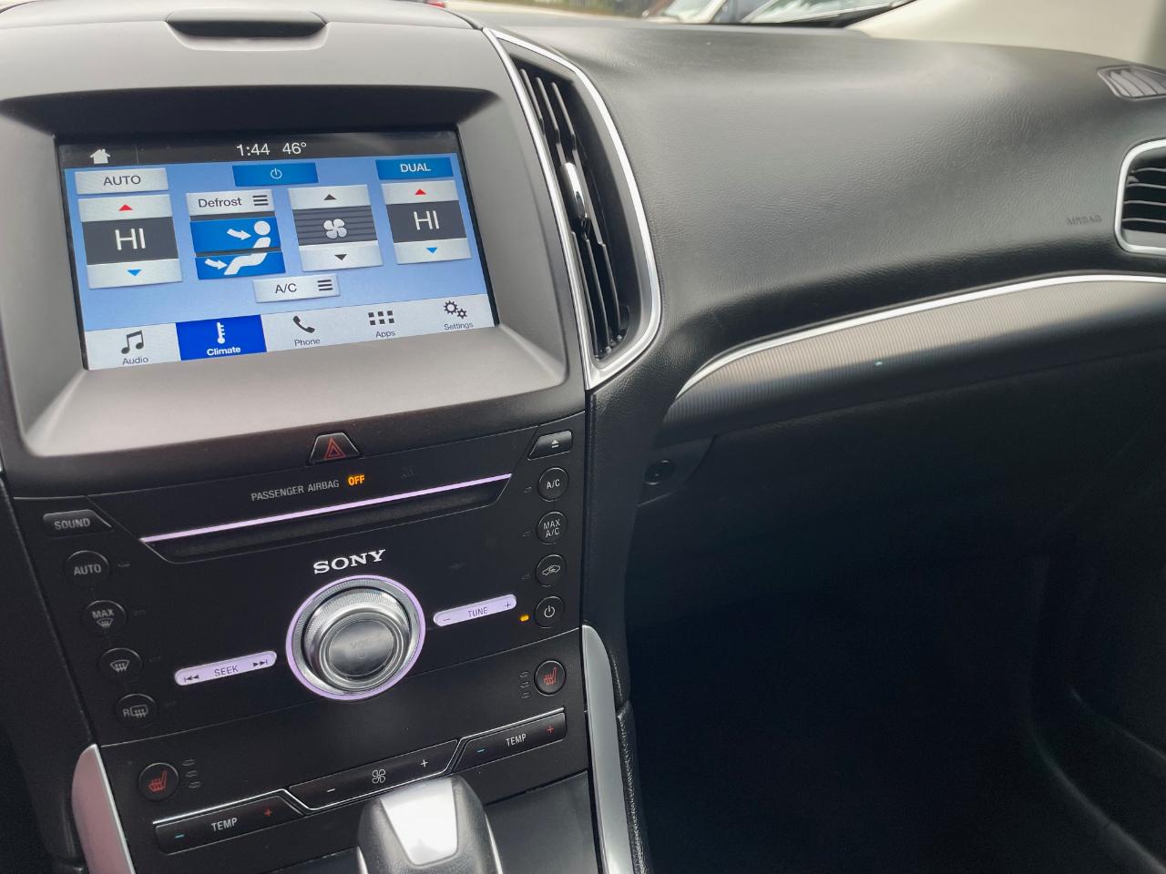Ford Edge 4dr Titanium AWD 2017