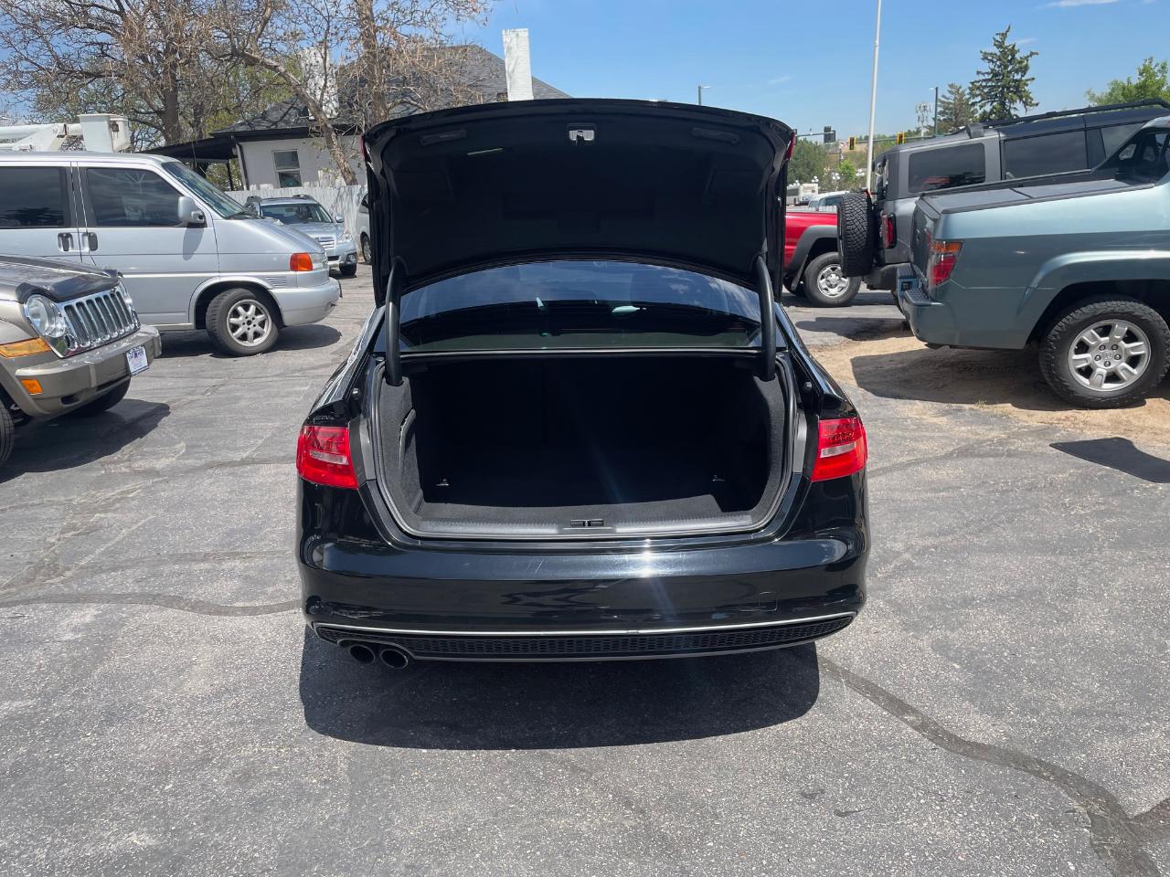 Audi A4  2016