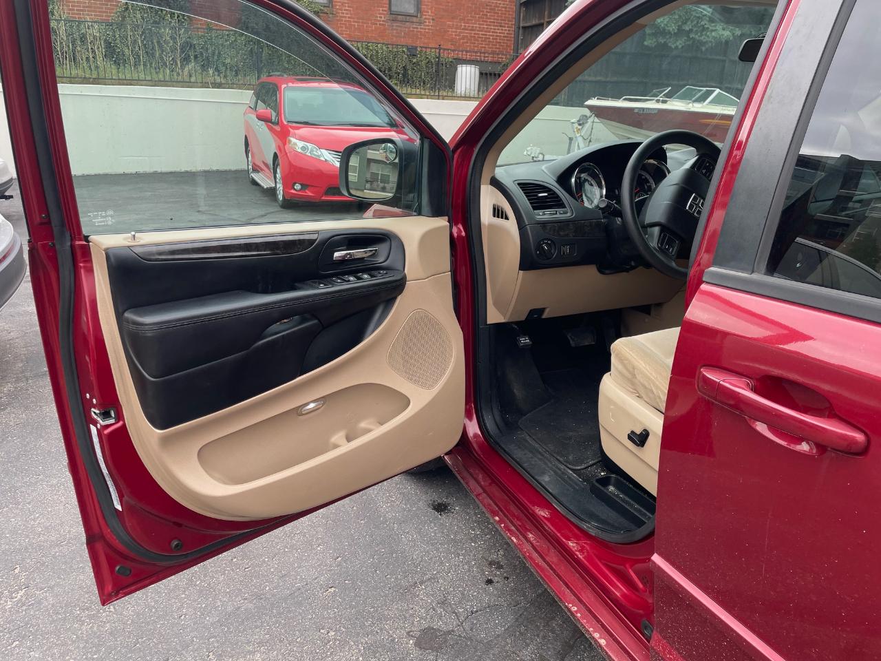 Dodge Grand Caravan SXT 2015