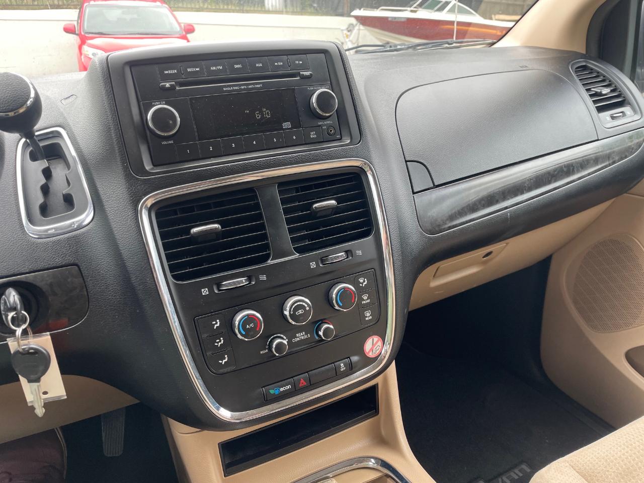 Dodge Grand Caravan SXT 2015