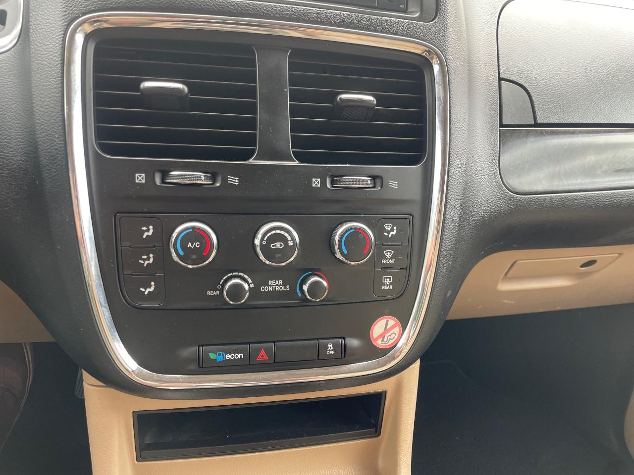 Dodge Grand Caravan SXT 2015