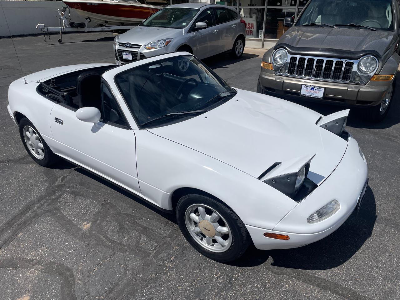 Mazda MX-5 Miata  1990