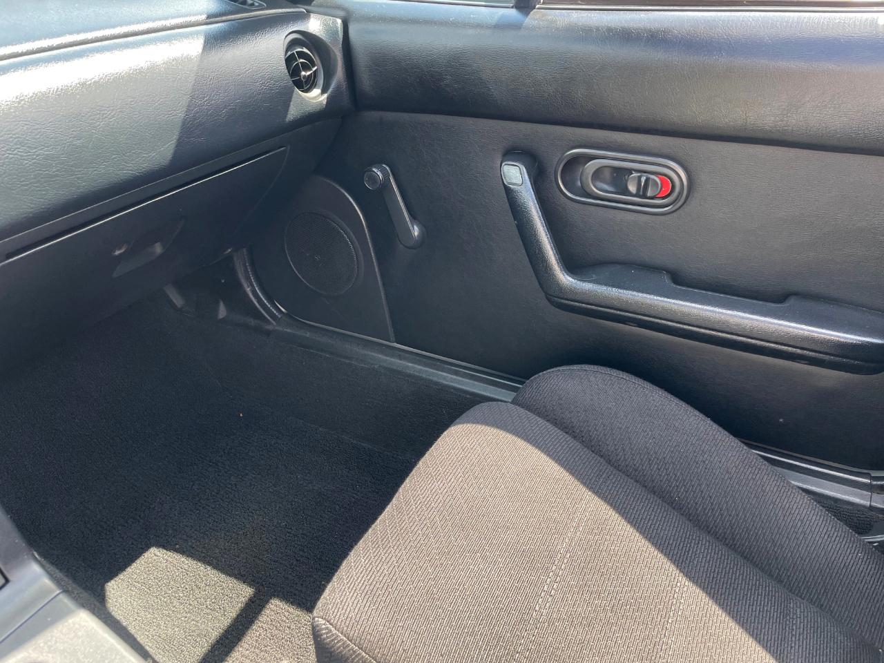 Mazda MX-5 Miata  1990