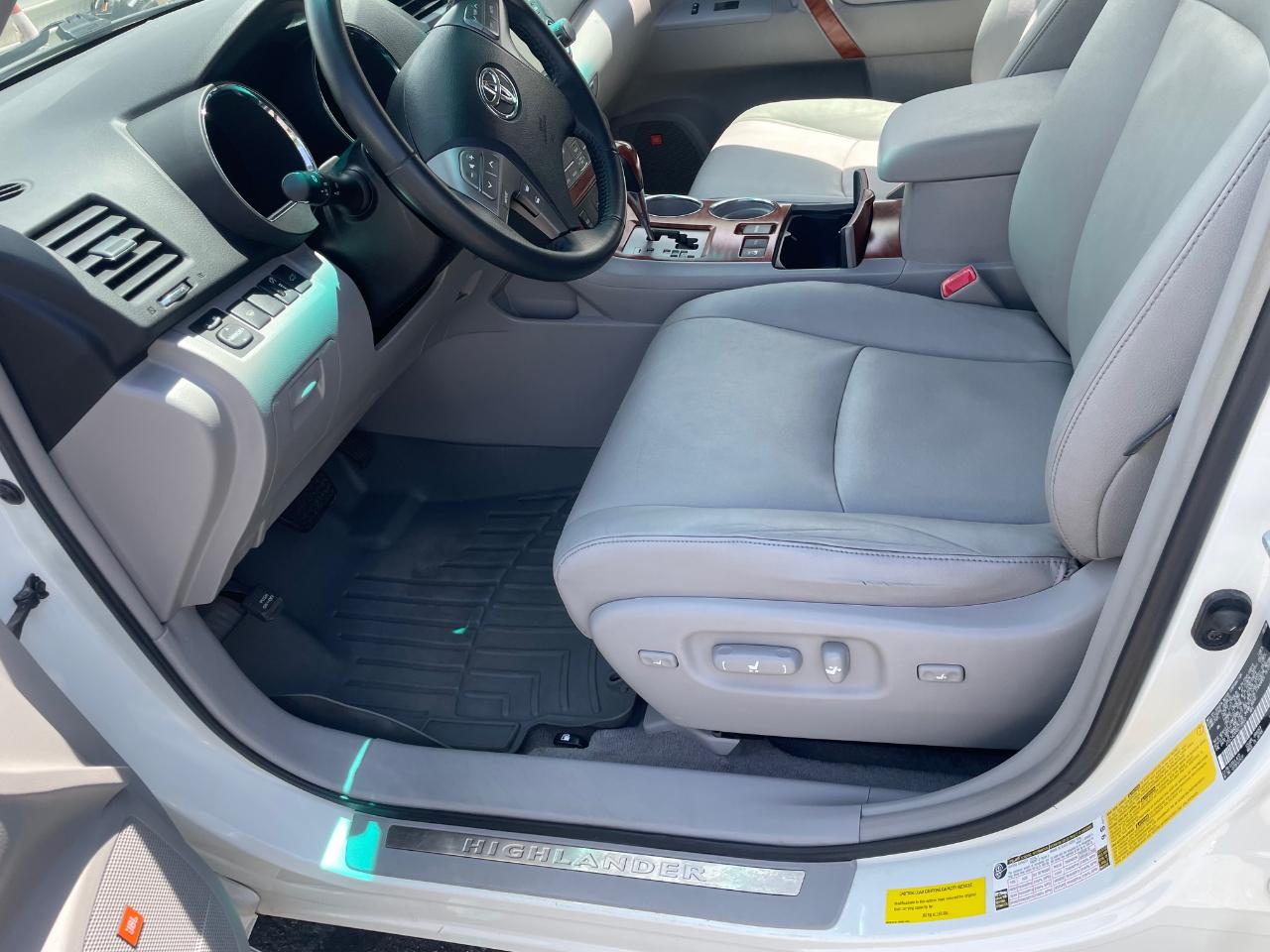 Toyota Highlander Limited 2008