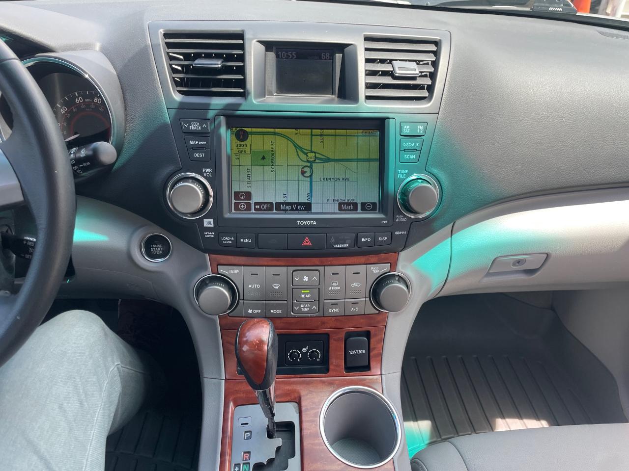 Toyota Highlander Limited 2008