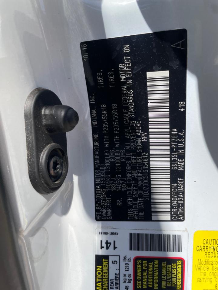 Toyota Sienna LE 7-Passenger AWD 2017