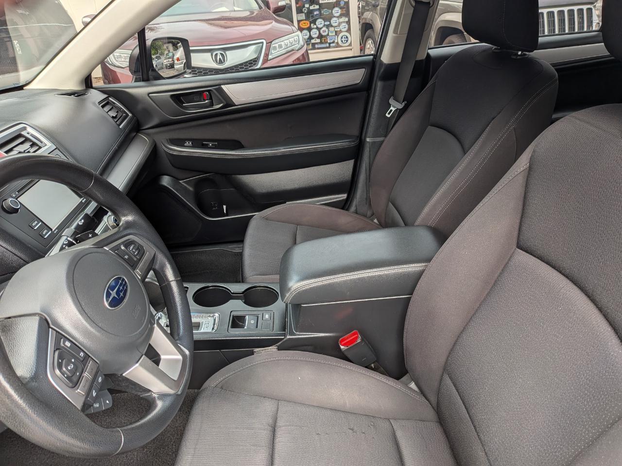 Subaru Legacy 2.5i 2015
