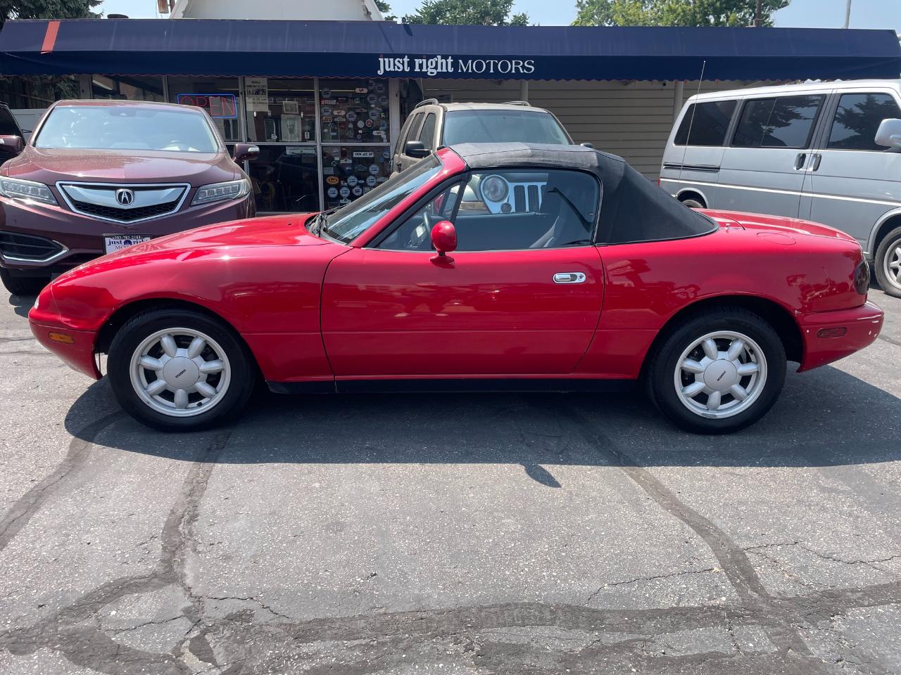 Mazda Miata  1990