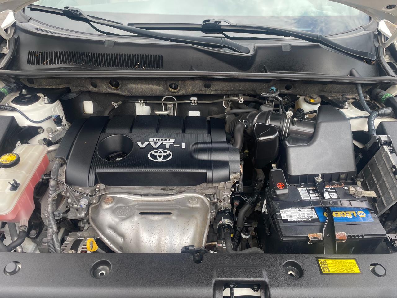 Toyota RAV4  2011