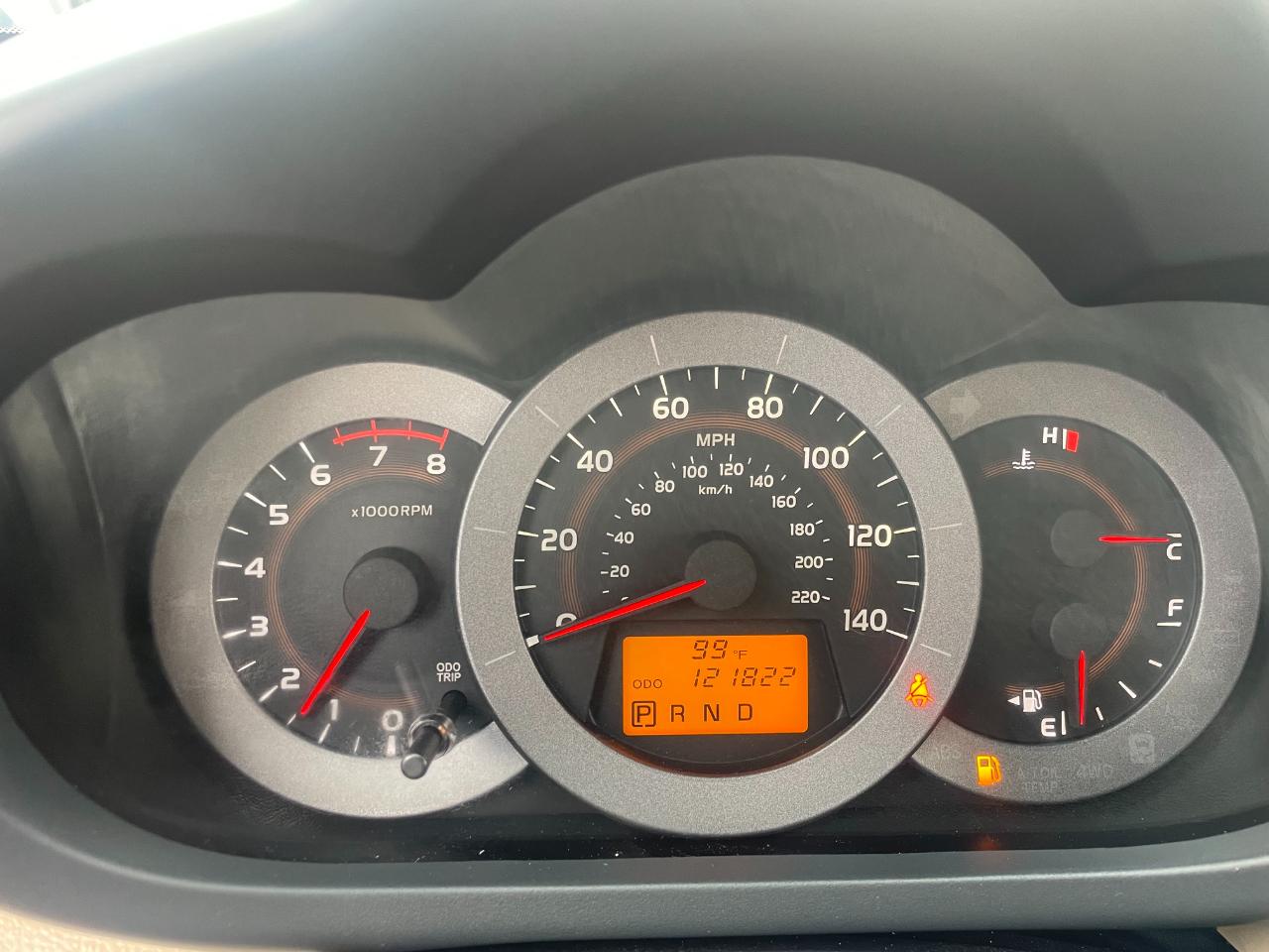 Toyota RAV4  2011