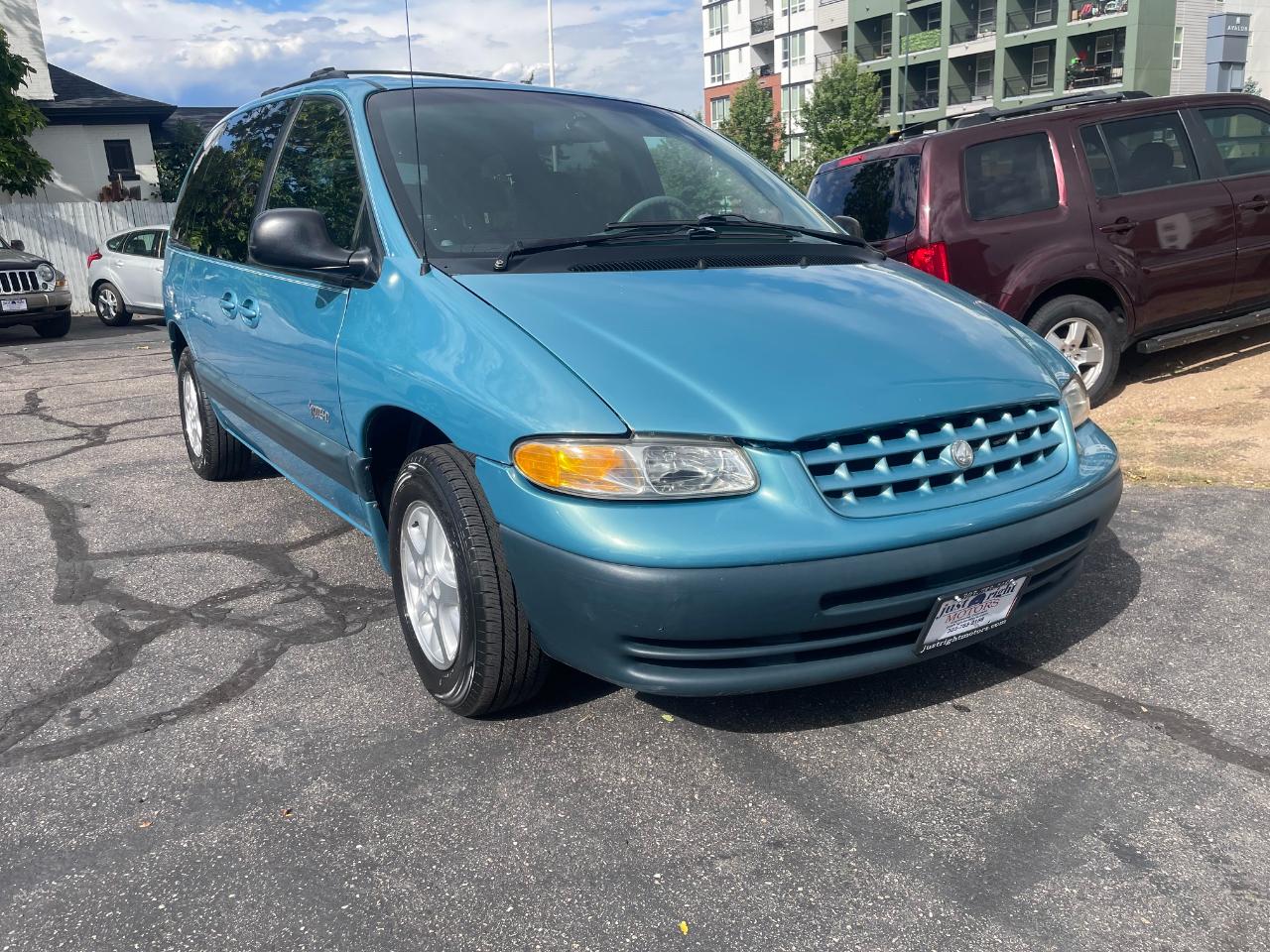 Plymouth Voyager Expresso 1998