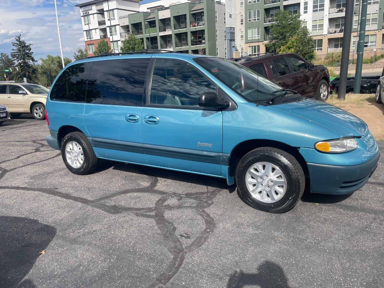Plymouth Voyager Expresso 1998