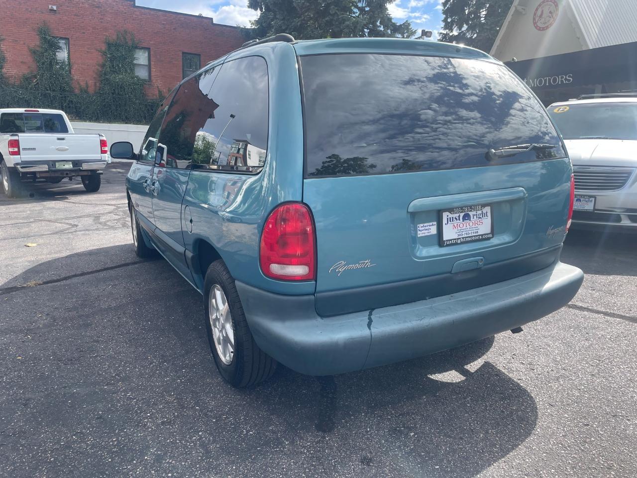 Plymouth Voyager Expresso 1998