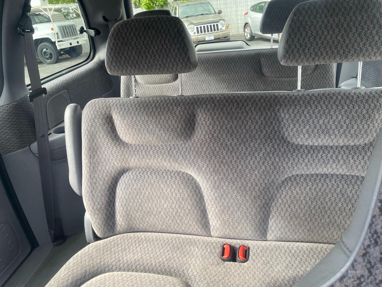 Plymouth Voyager Expresso 1998