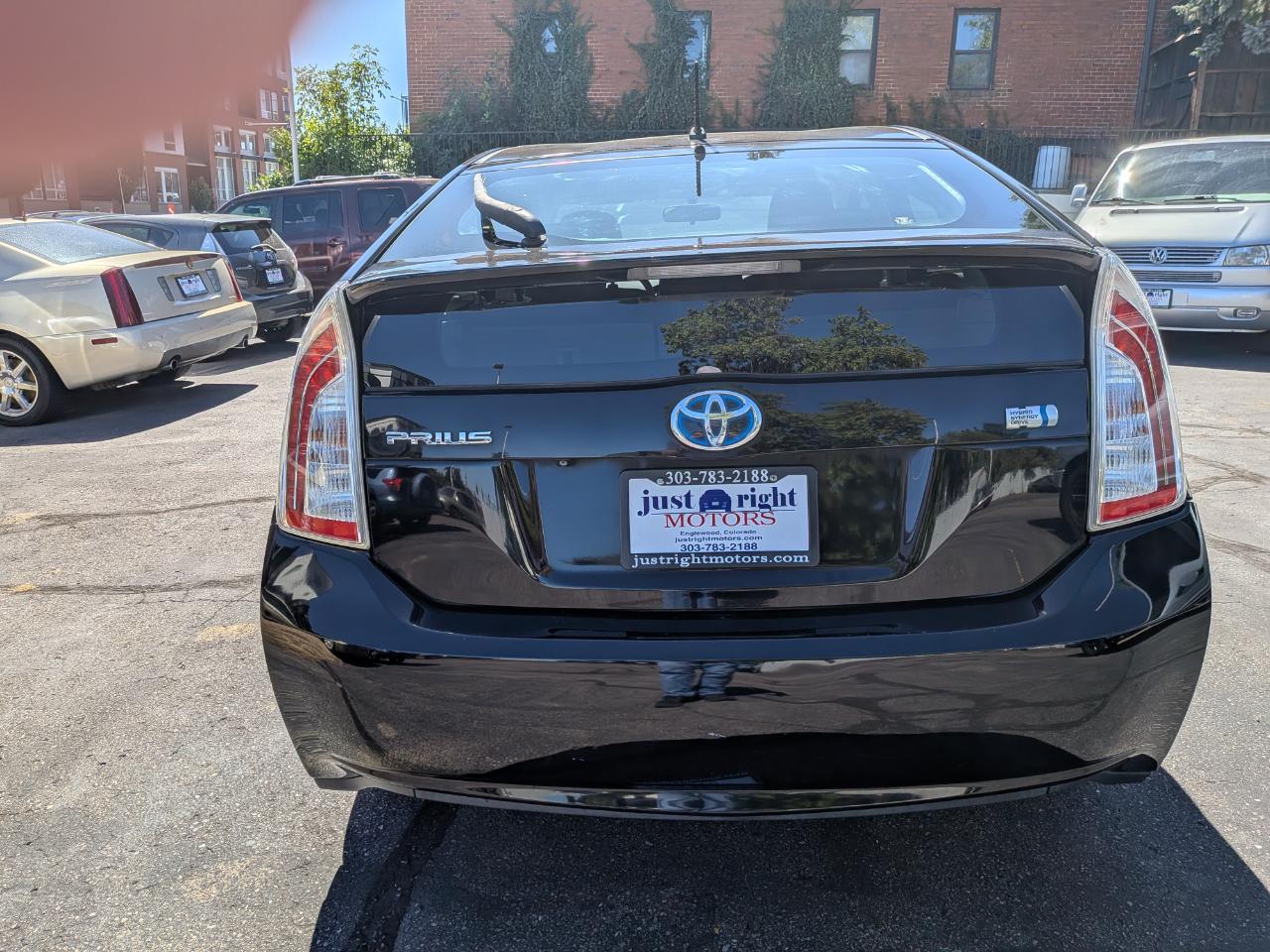 Toyota Prius Four 2015