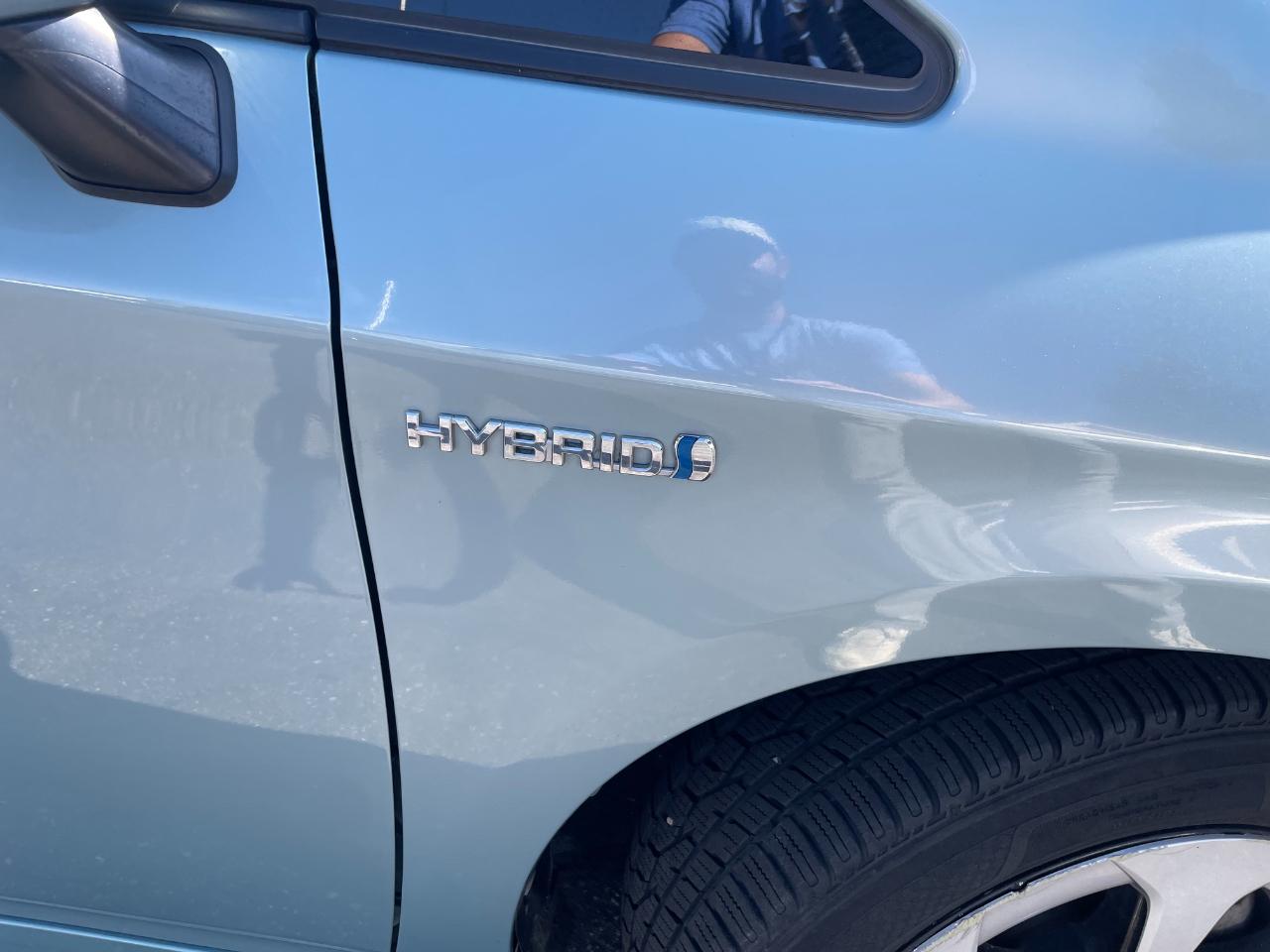 Toyota Prius Three 2014