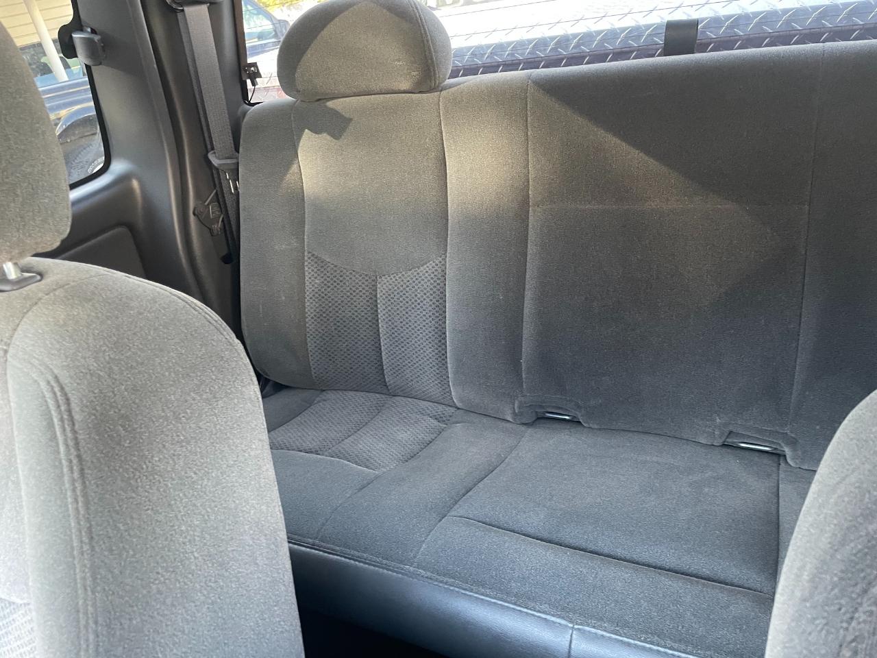 Chevrolet Silverado 1500  2004